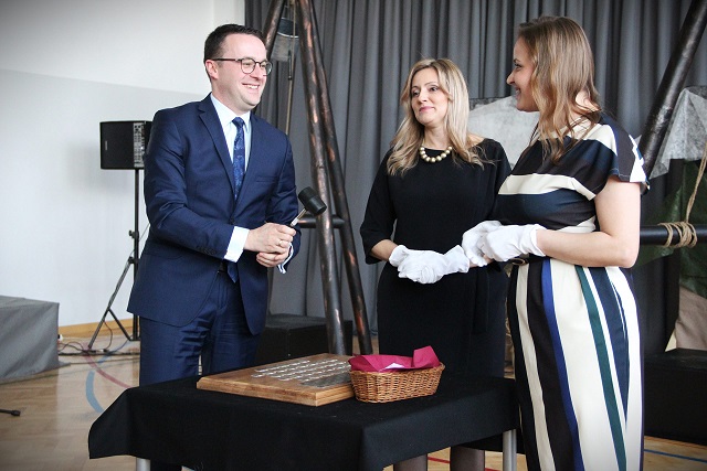Uroczystość nadania Szkole Podstawowej w Sękowej imienia i sztandaru