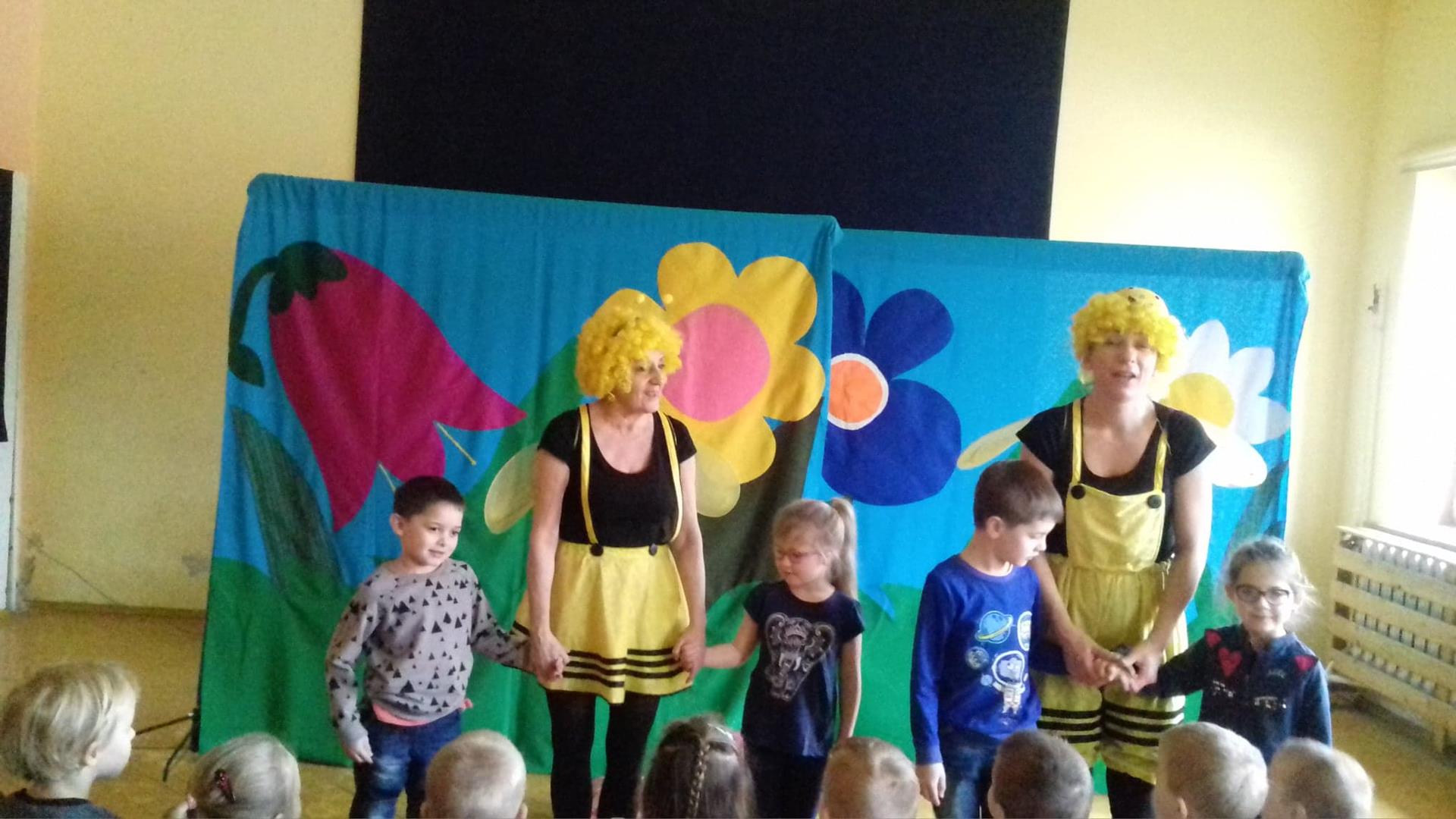 Co w trawie piszczy ?- Teatrzyk w Przedszkolu