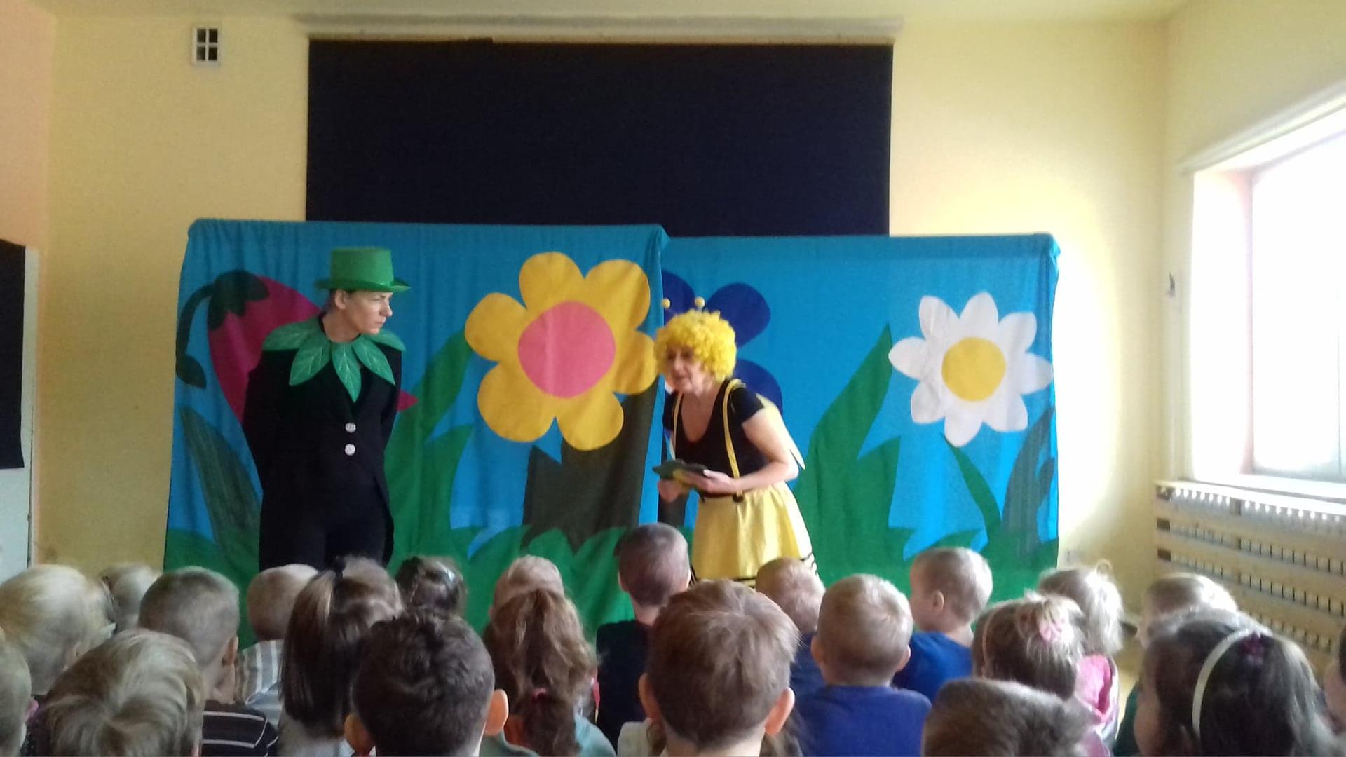Co w trawie piszczy ?- Teatrzyk w Przedszkolu
