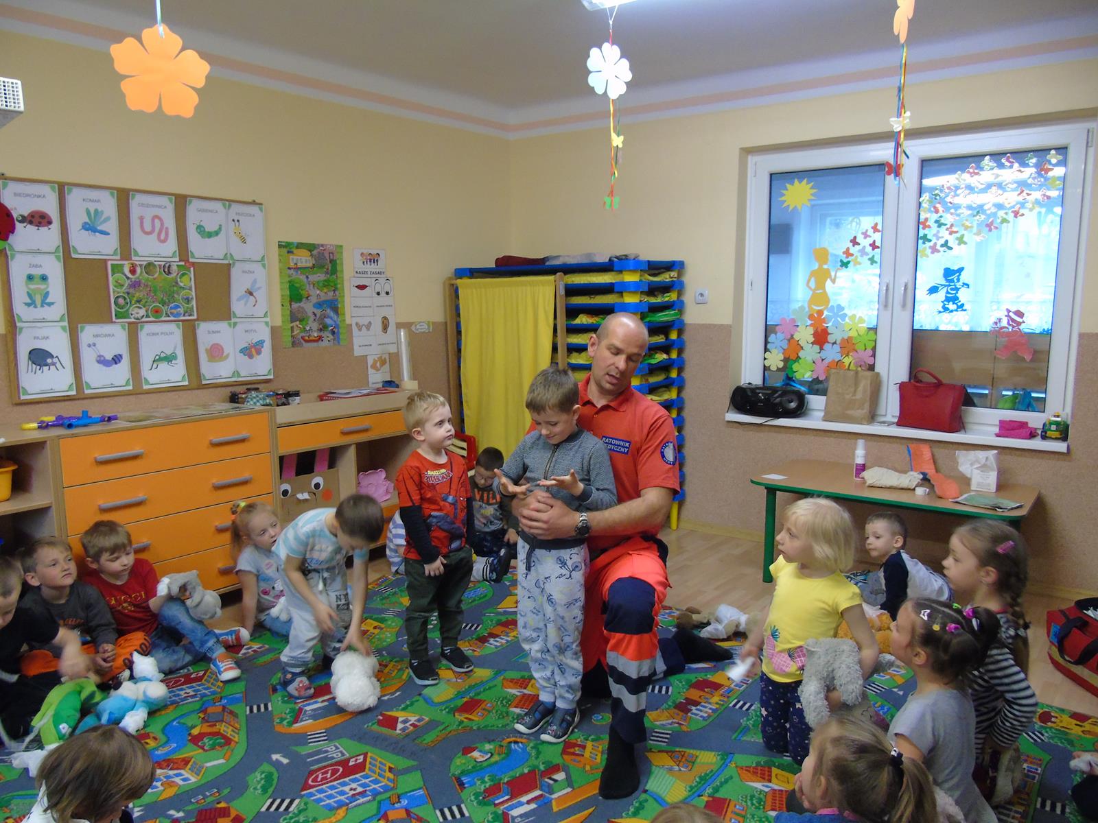 Spotkanie z Ratownikiem Medycznym w naszym przedszkolu