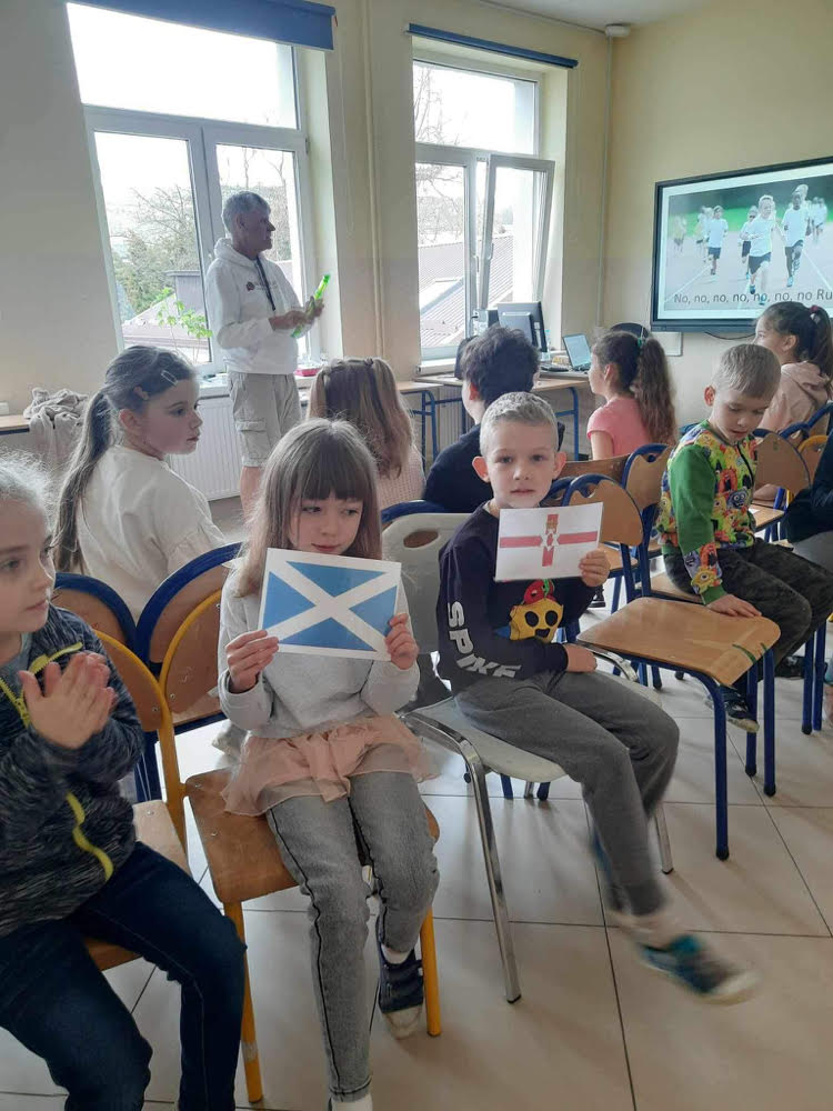 Małopolska Tarcza Antykryzysowa – Pakiet Edukacyjny II. Realizacja wsparcia szkół i placówek oświatowych - Grant 3