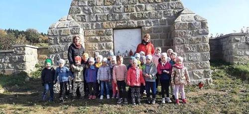 Nasze Przedszkole też pamięta - Wyjście na cmentarz