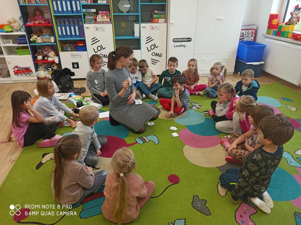 Warsztaty  biblioterapeutyczne w Zerówce - współpraca z Biblioteką Pedagogiczną w Gorlicach