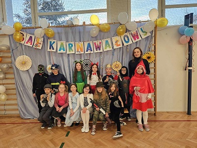 Bal karnawałowy